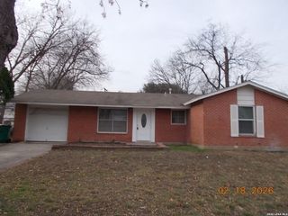 811 NORTH BLVD, Universal City, TX 78148