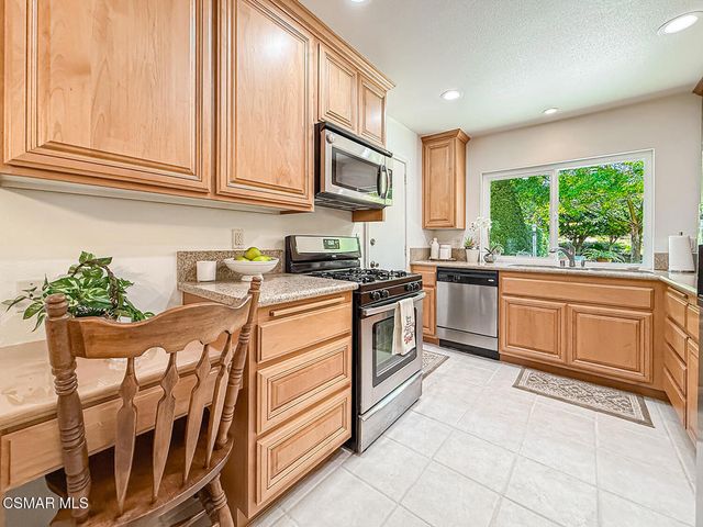 13842 Wheeler Avenue, Sylmar, CA 91342