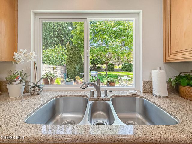 13842 Wheeler Avenue, Sylmar, CA 91342