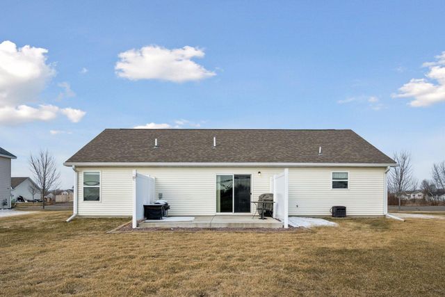 19235 Engle Wood Drive, Big Lake, MN 55309