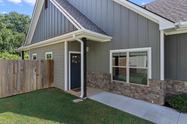 2172 Page Creek Trail, Longview, TX 75601