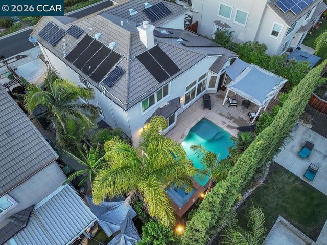 988 Country Glen Lane, Brentwood, CA 94513