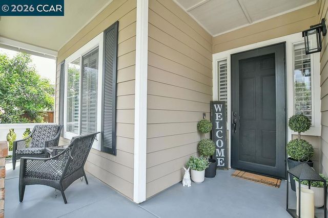 988 Country Glen Lane, Brentwood, CA 94513
