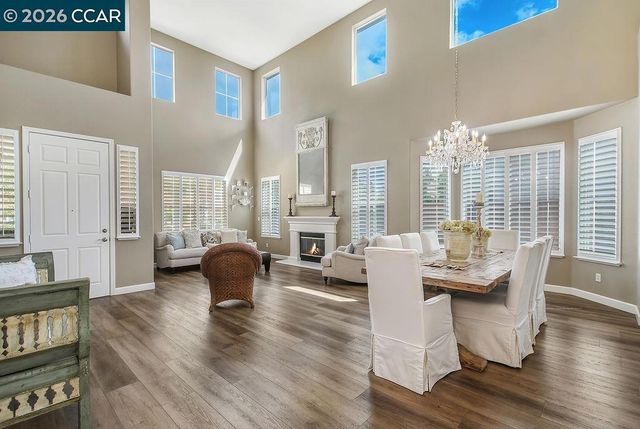 988 Country Glen Lane, Brentwood, CA 94513