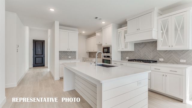 201 Scottish Way, Mansfield, TX 76063