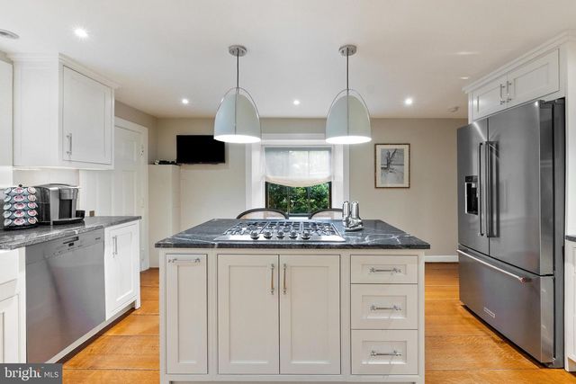 3252 WINCHESTER RD, Delaplane, VA 20144