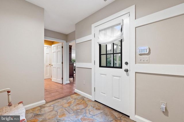 3252 WINCHESTER RD, Delaplane, VA 20144