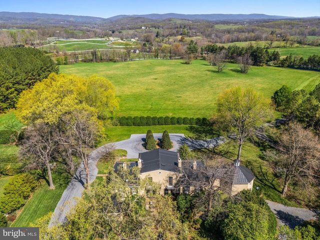 3252 WINCHESTER RD, Delaplane, VA 20144