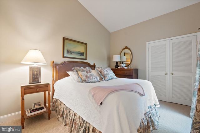 3252 WINCHESTER RD, Delaplane, VA 20144