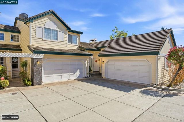 1345 Shell Ln, Clayton, CA 94517
