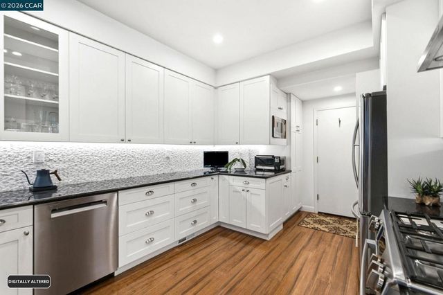1345 Shell Ln, Clayton, CA 94517