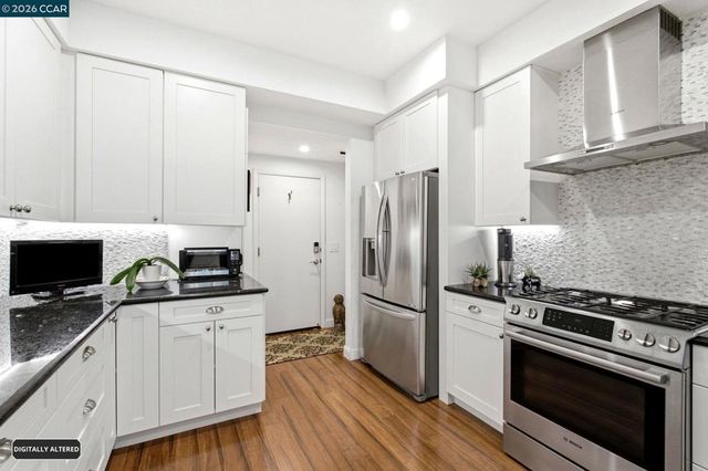 1345 Shell Ln, Clayton, CA 94517