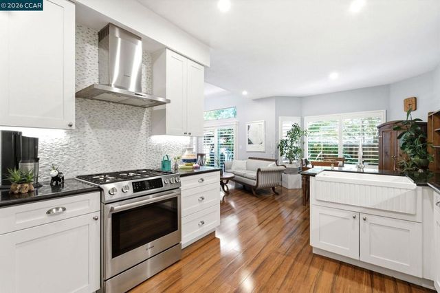 1345 Shell Ln, Clayton, CA 94517