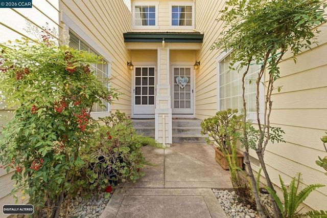 1345 Shell Ln, Clayton, CA 94517