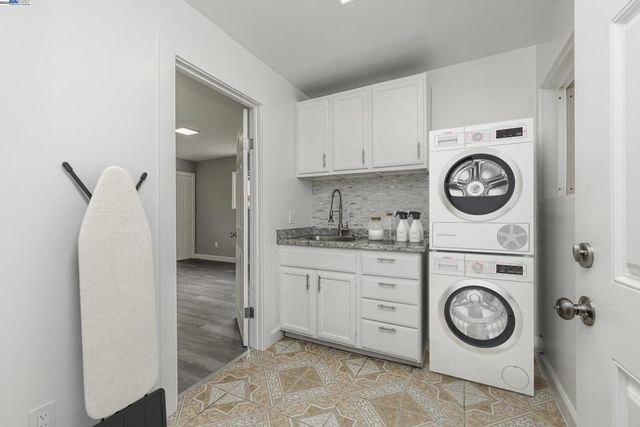 1230 79Th Ave, Oakland, CA 94621