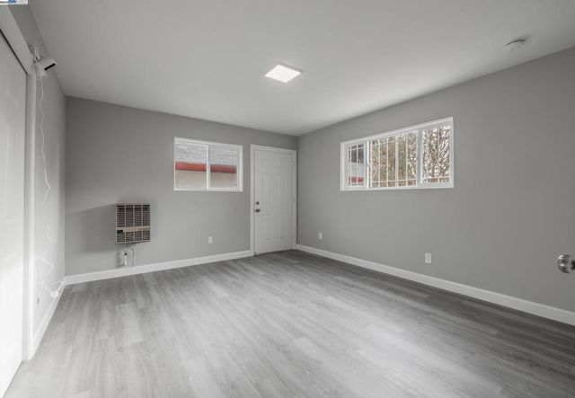 1230 79Th Ave, Oakland, CA 94621