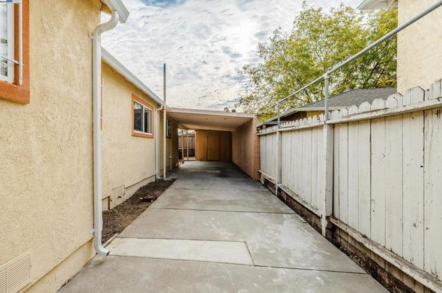 1230 79Th Ave, Oakland, CA 94621