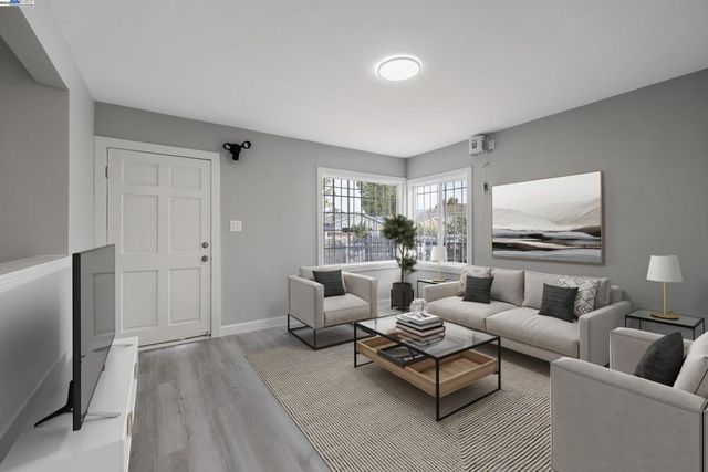 1230 79Th Ave, Oakland, CA 94621