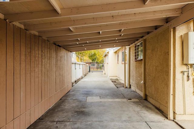 1230 79Th Ave, Oakland, CA 94621