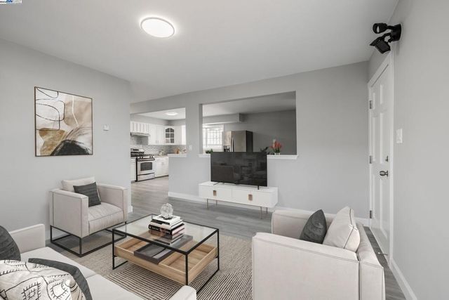 1230 79Th Ave, Oakland, CA 94621