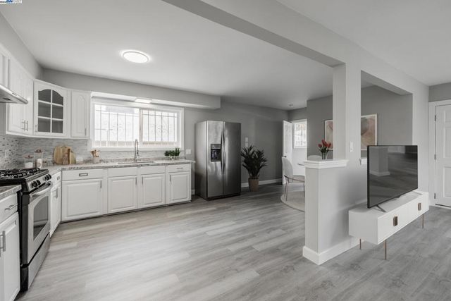 1230 79Th Ave, Oakland, CA 94621