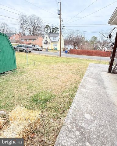 103 FAIRVIEW AVE, Front Royal, VA 22630