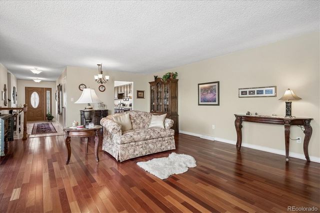 7335 W Maple Drive, Lakewood, CO 80226