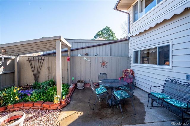 7335 W Maple Drive, Lakewood, CO 80226