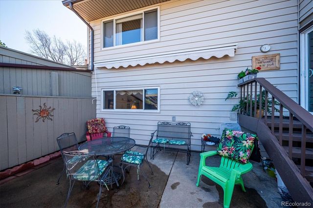 7335 W Maple Drive, Lakewood, CO 80226
