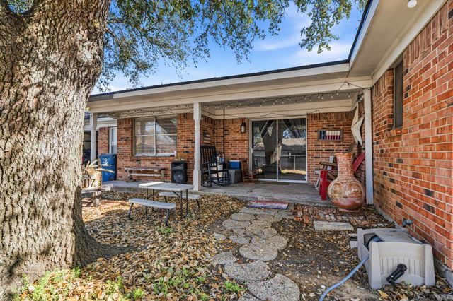 104 Beard Drive, Itasca, TX 76055