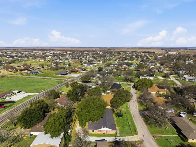 104 Beard Drive, Itasca, TX 76055