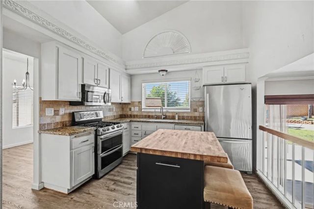 22320 Spur Brook Drive, Wildomar, CA 92595