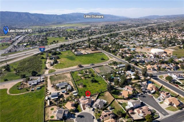 22320 Spur Brook Drive, Wildomar, CA 92595