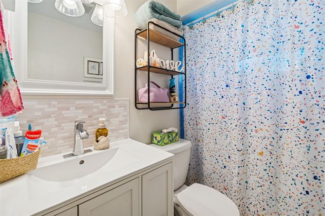 5945 62ND AVENUE N, Pinellas Park, FL 33781