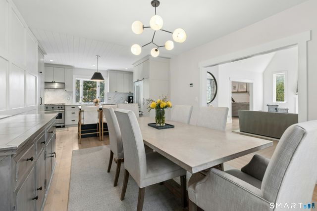 86 Middlesex Road, Darien, CT 06820