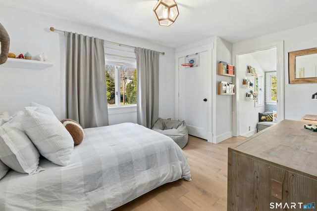 86 Middlesex Road, Darien, CT 06820