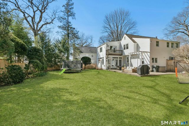 86 Middlesex Road, Darien, CT 06820