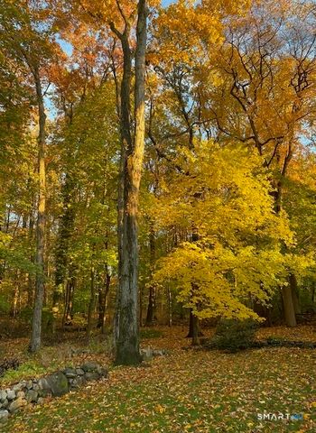 86 Middlesex Road, Darien, CT 06820