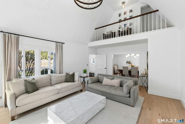 86 Middlesex Road, Darien, CT 06820