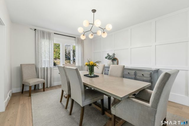 86 Middlesex Road, Darien, CT 06820