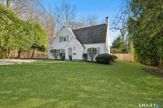 86 Middlesex Road, Darien, CT 06820