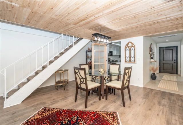 11520 Los Molinos Way, Riverside, CA 92505