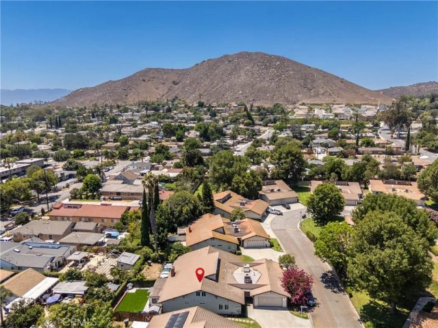 11520 Los Molinos Way, Riverside, CA 92505