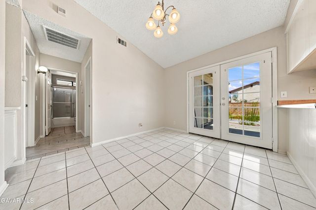 2533 Topaz Lane, Lancaster, CA 93535