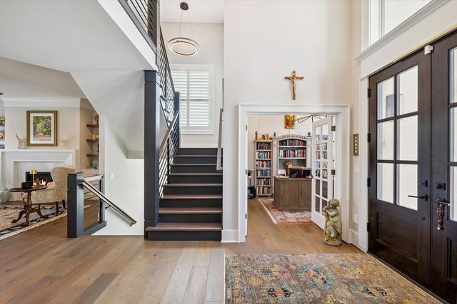 604 Cayman Way, Savoy, IL 61874