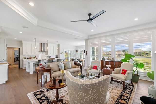 604 Cayman Way, Savoy, IL 61874