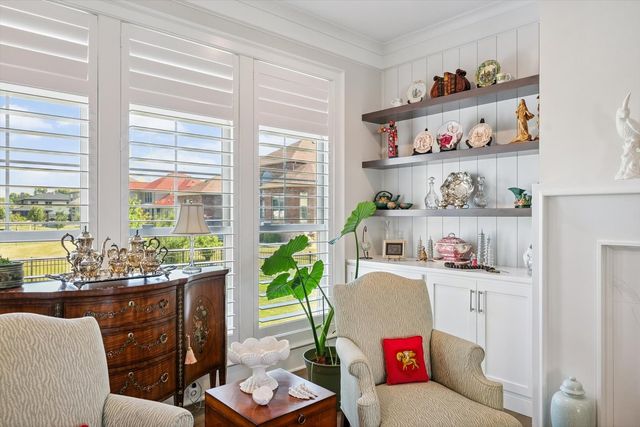 604 Cayman Way, Savoy, IL 61874