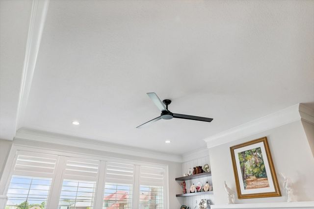 604 Cayman Way, Savoy, IL 61874