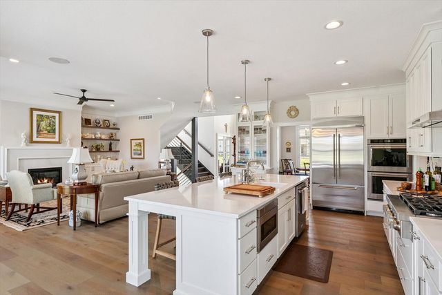 604 Cayman Way, Savoy, IL 61874