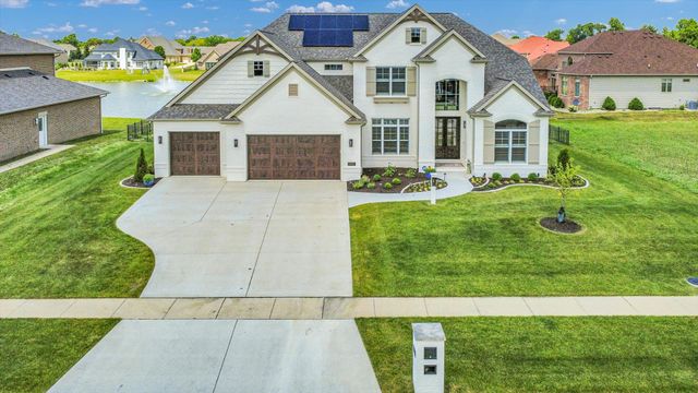 604 Cayman Way, Savoy, IL 61874